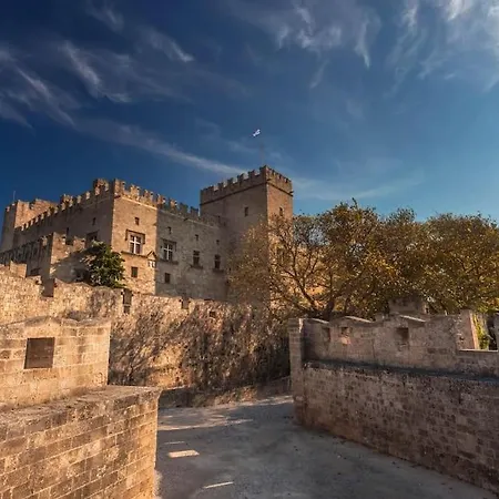 Ioli's - Medieval Town * Rhodes City