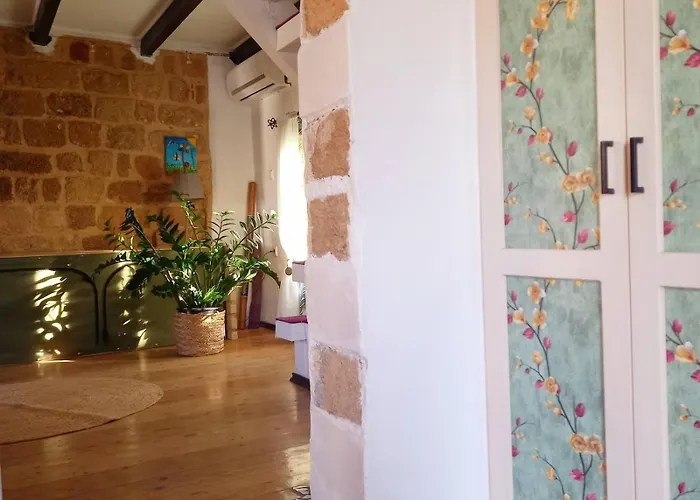 Ioli's - Medieval Town Rhodes City